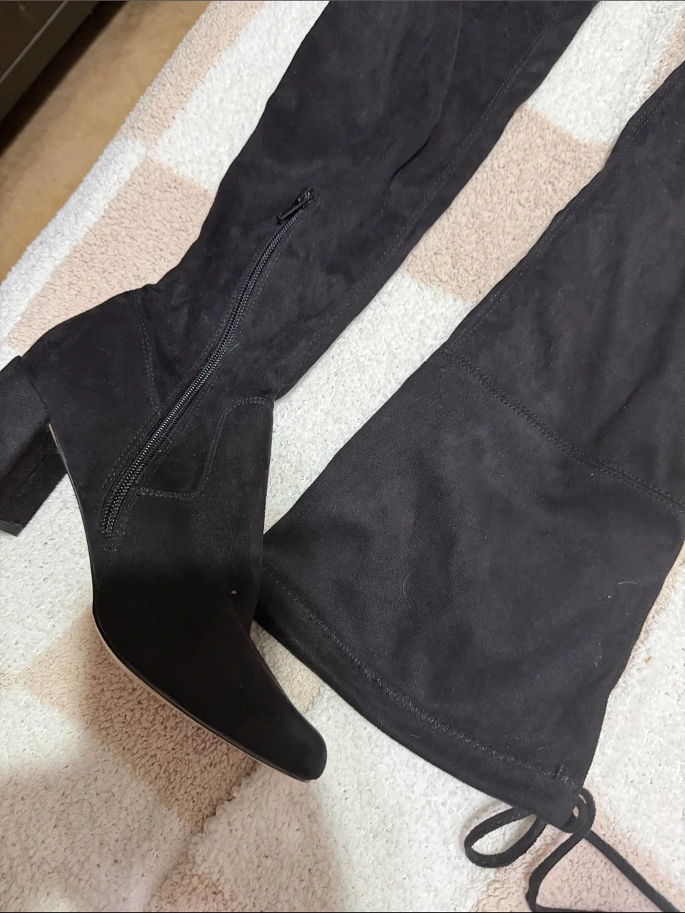 Steve Madden never worn